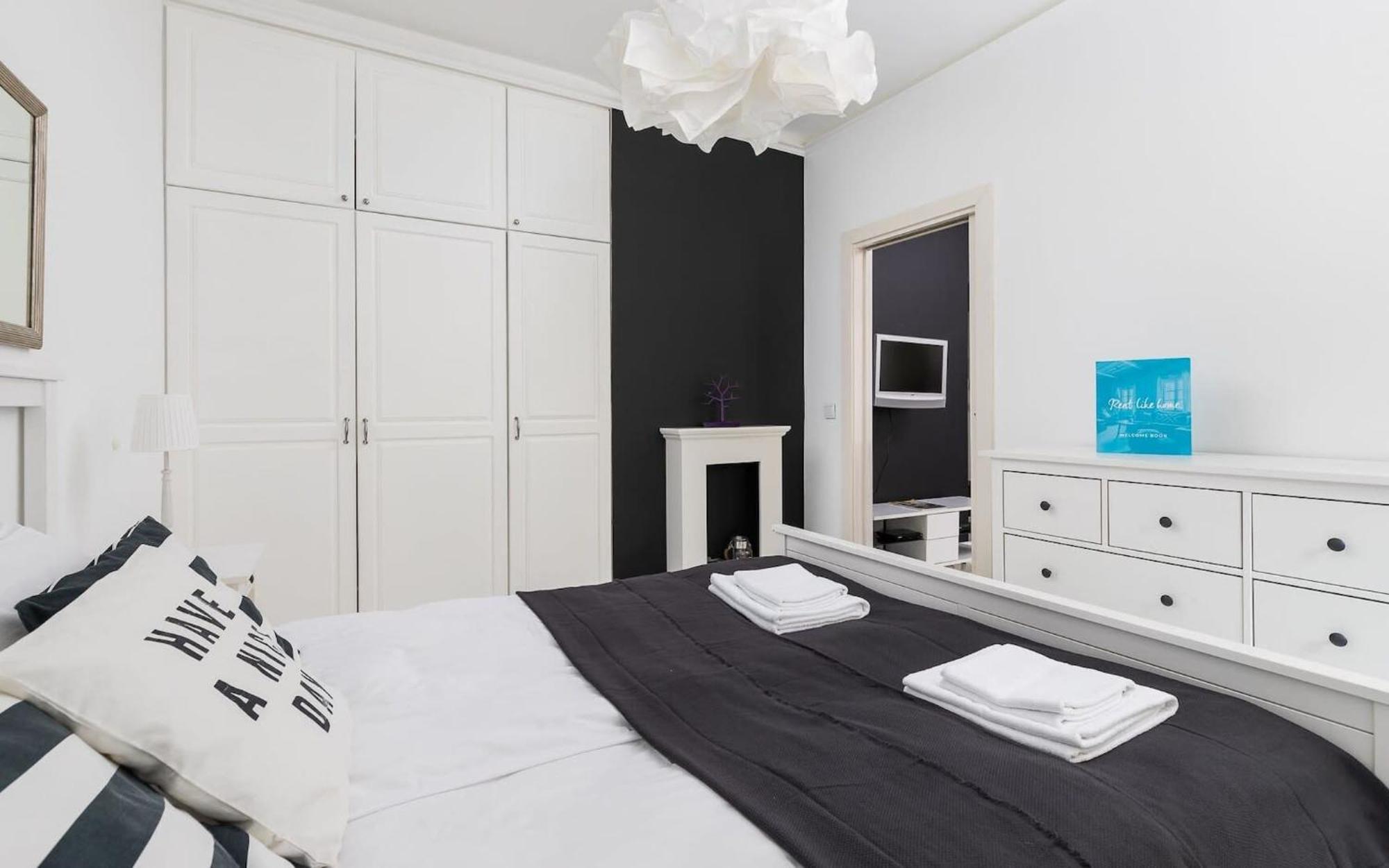 Rent Like Home - Wronskiego 15 Varsóvia Exterior foto